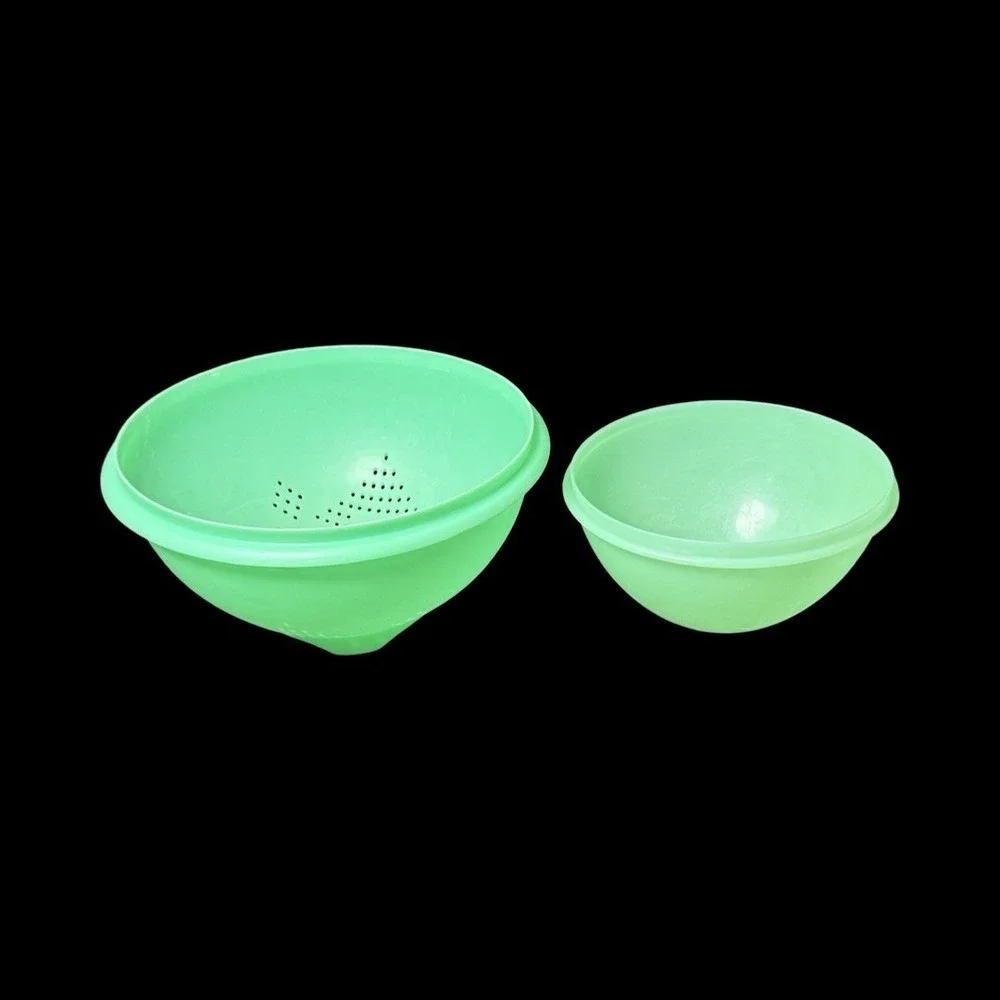 Tupperware Colander Strainer and Bowl Jadeite Green Mint Vintage 60s NO LIDS